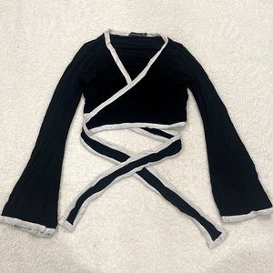 PrettyLittleThing Black Wrap Top with White Trim